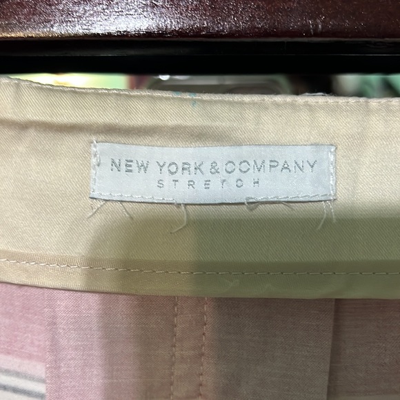 NY&C Pleated Mini Skirt - Picture 4 of 5